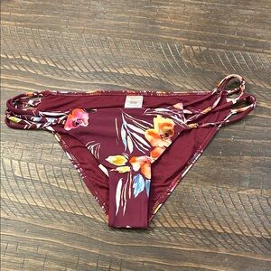 BILLABONG TROPIC MEDIUM COVERAGE SWIM BOTTOM SIZE LARGE NWT